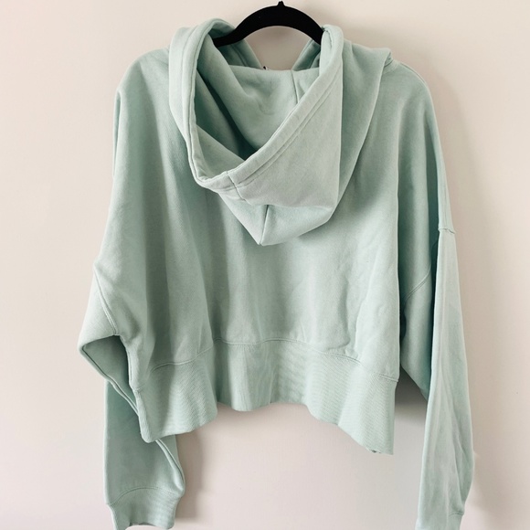 New Adidas Oversized Cropped Hoodie - Picture 6 of 8